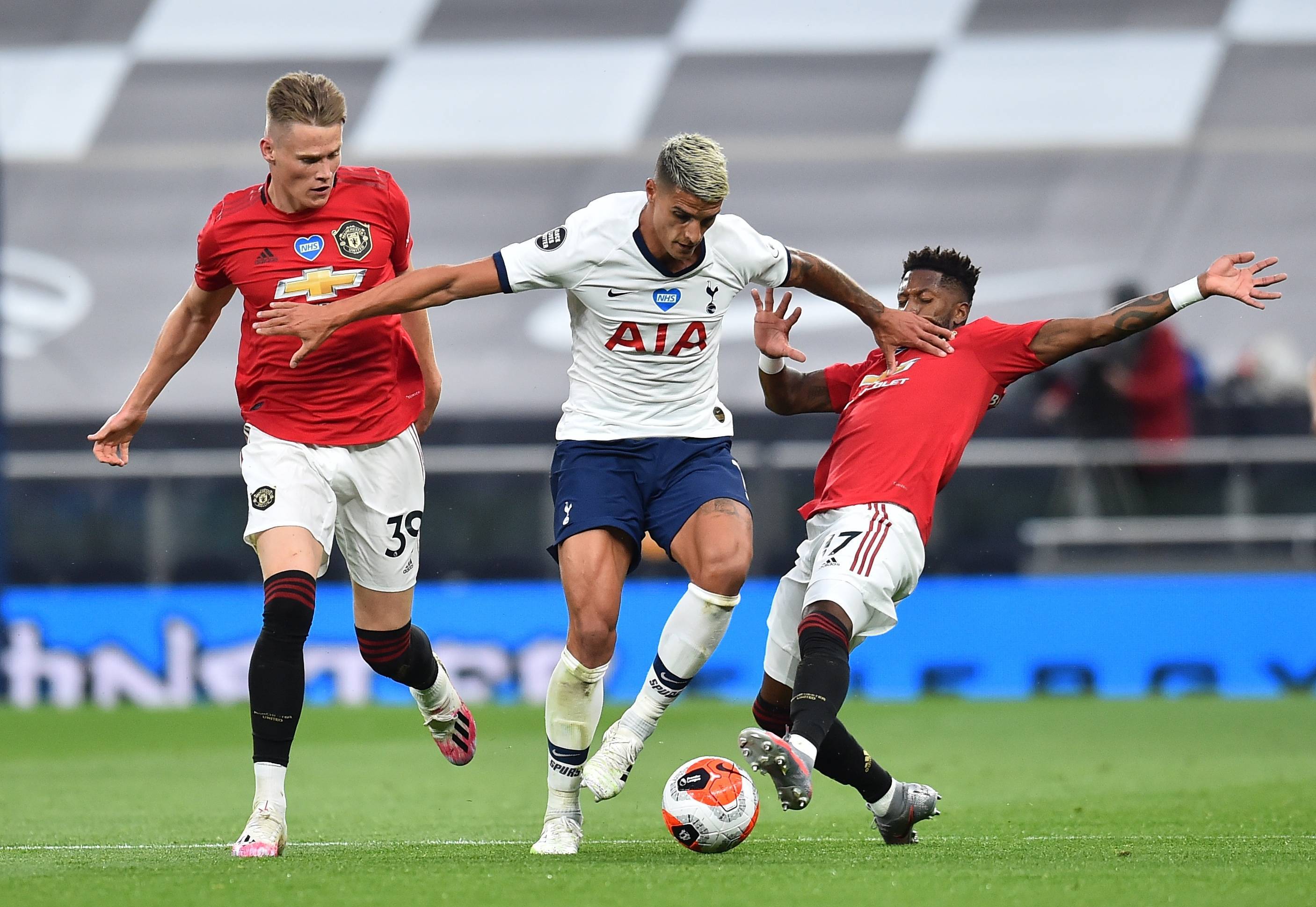 英超：四轮不胜 切尔西队客场1-1水晶宫队.